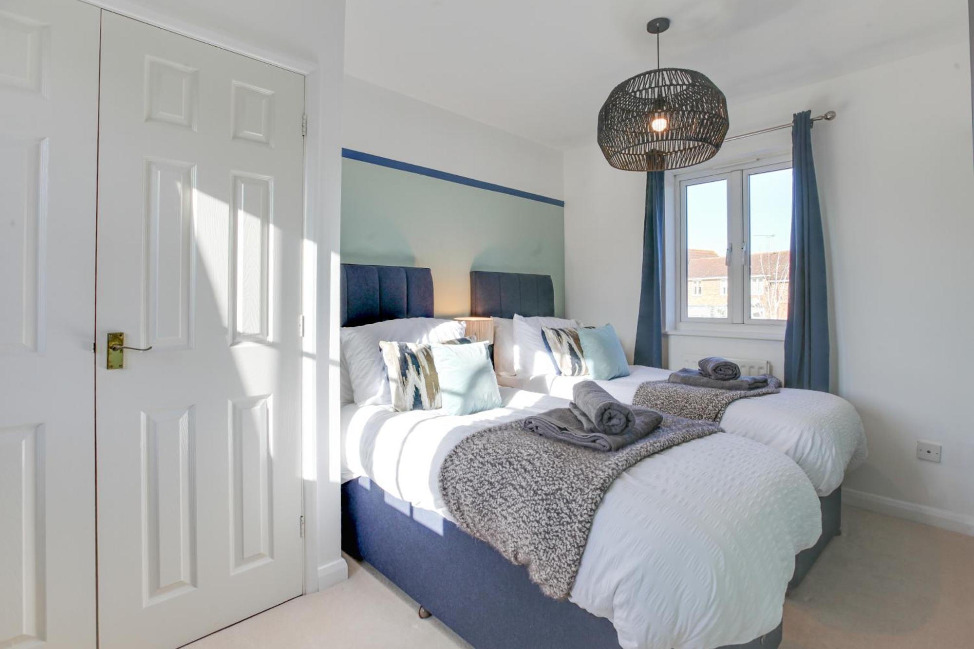 Cosy Two Bedroom House - Chelmsford - Free Parking And Wifi Extérieur photo