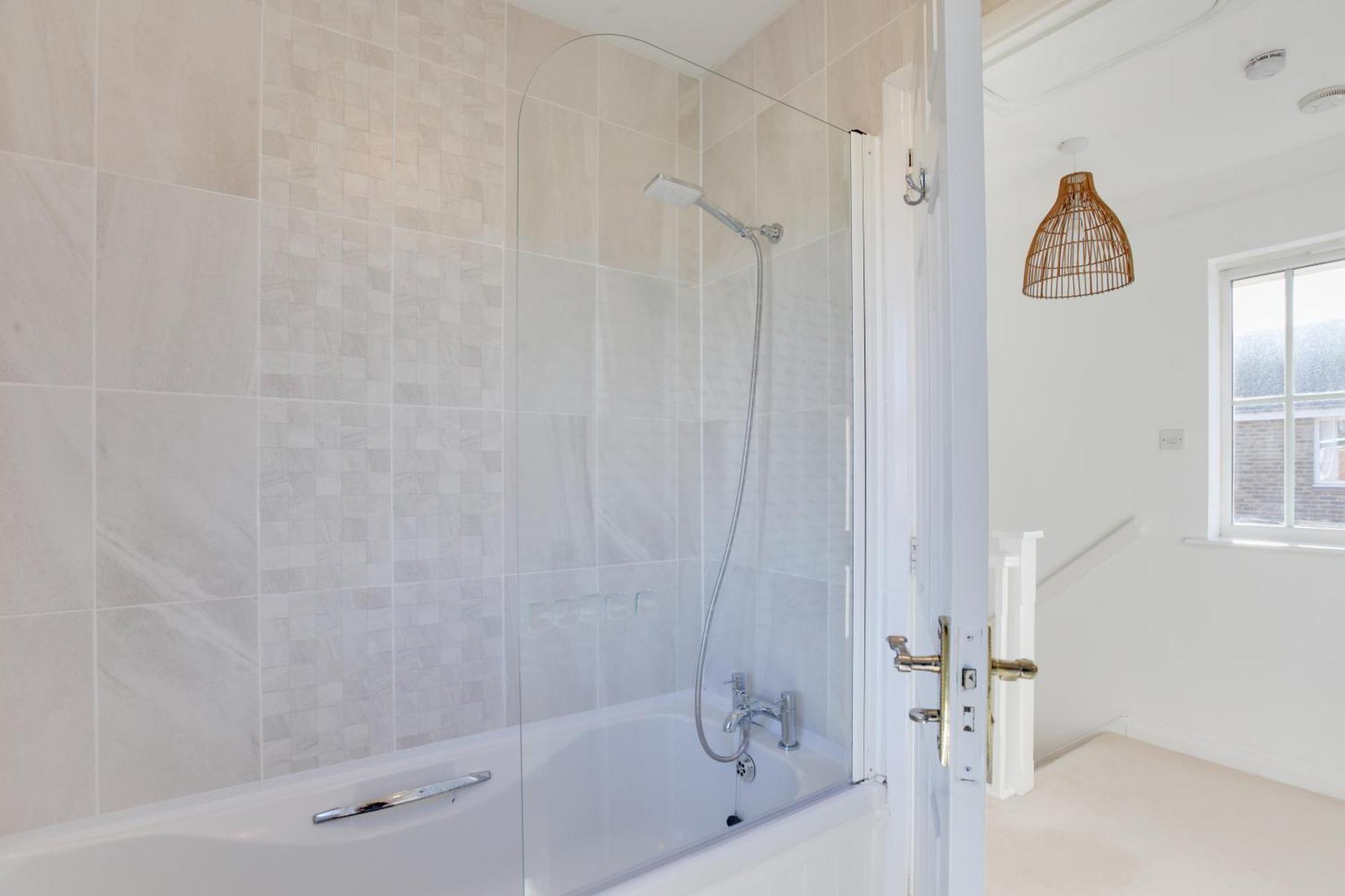 Cosy Two Bedroom House - Chelmsford - Free Parking And Wifi Extérieur photo